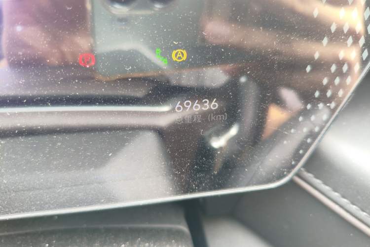 Used Wey Mocha 2021 2.0T Two-Wheel-Drive Ultra-Strong Version
