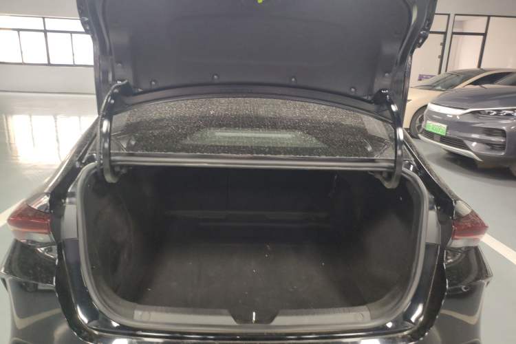 Used GAC Trumpchi EMPOW 2023 Shadow Leopard H High-Energy Hybrid Edition Trunk