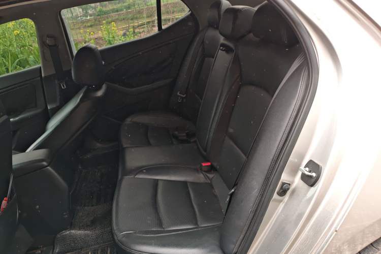 Used Kia K5 2014 2.0L Automatic LUXURY Left Rear Seat