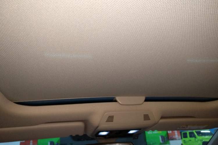 Used Volkswagen Lamando 2022 Lingdu L 280TSI DSG Spicy Edition Headliner