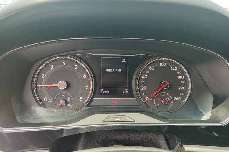 Used Volkswagen Passat 2019 280TSI Business Edition China VI Instrument Cluster