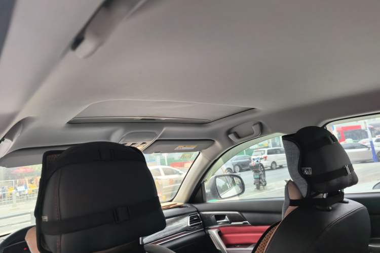 Used Haval H2 2017 Blue Label 1.5T Automatic Two-Wheel Drive Prestige Model Headliner