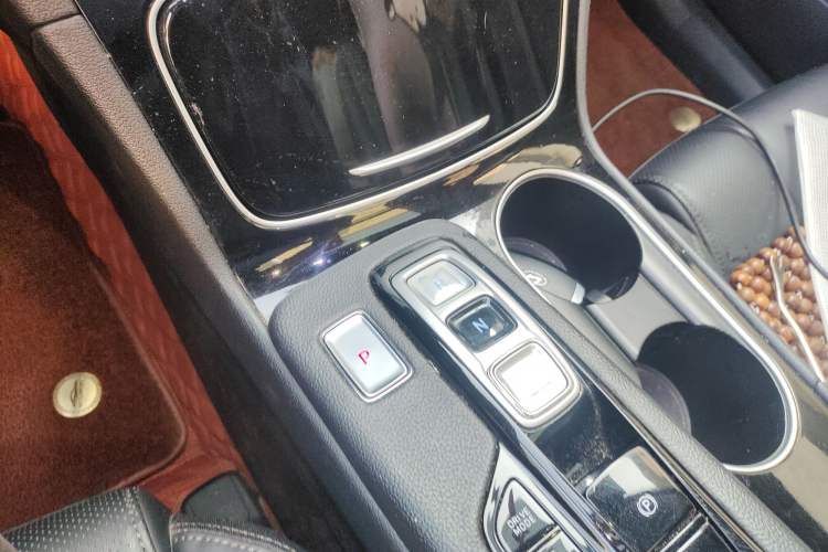 Used Hyundai Santa Fe 2020 380 TGDi Automatic Two-Wheel Drive GLS Luxury Edition
