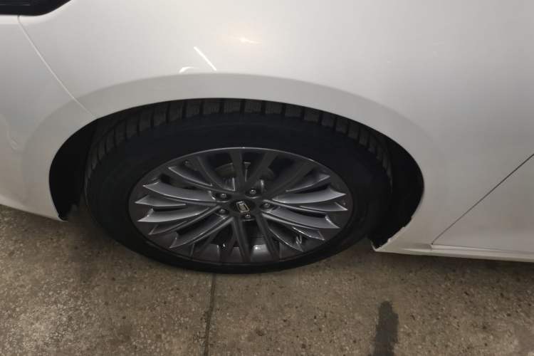 Used Bestune B70 2021 1.5T Automatic 15th Anniversary Edition
