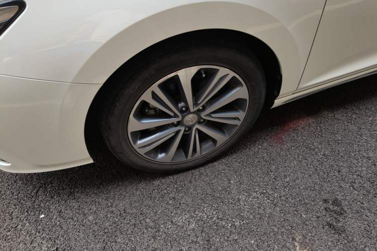 Used CHANGAN Raeton CC 2018 1.5T Automatic Zunya Model China V Standard Left Front Wheel Hub