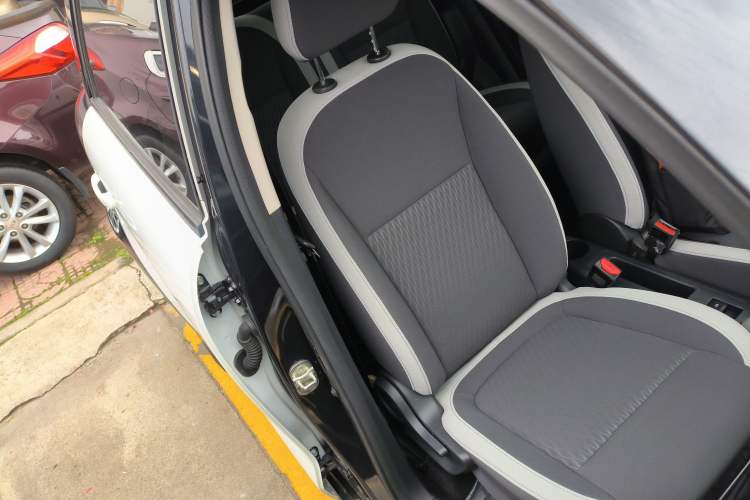 Used ORA Black Cat 2021 301km Cute Pet Edition
