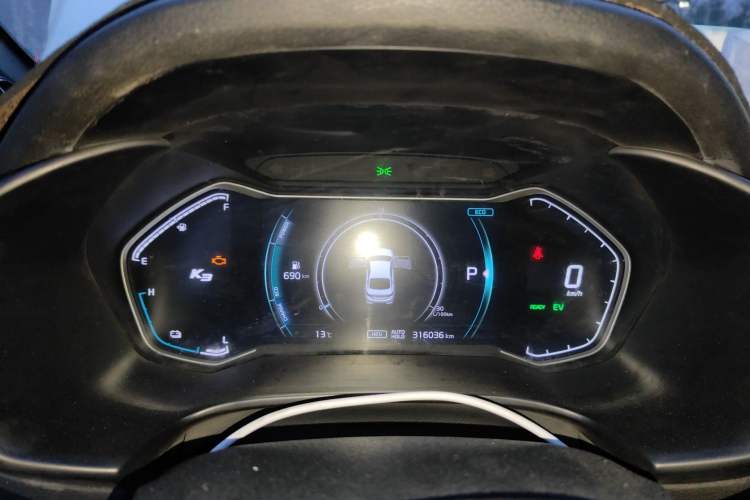 Used Kia K3 New Energy 2019 1.6L PHEV Comfort Edition Instrument Cluster