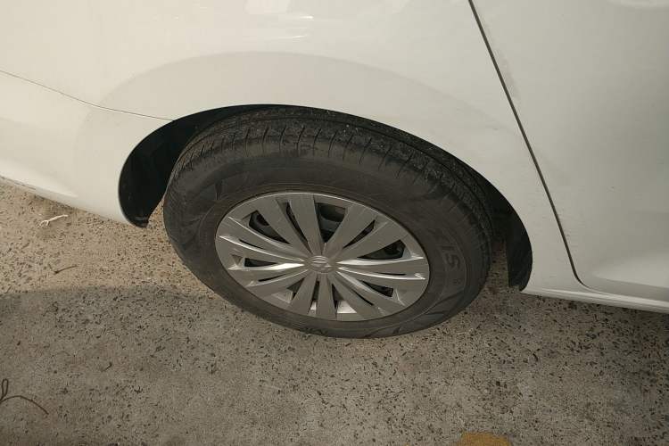 Used Volkswagen Santana 2018 1.5L Automatic Fashion Edition Right Rear Wheel Hub