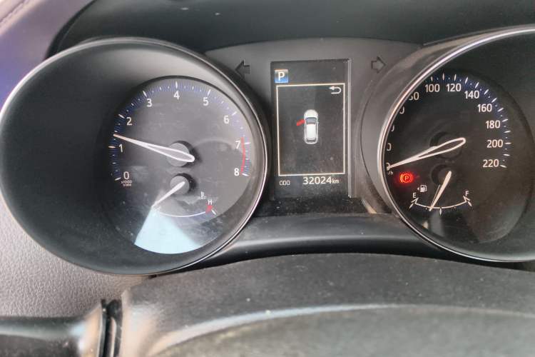 Used Toyota IZOA 2020 2.0L Enjoy Edition
