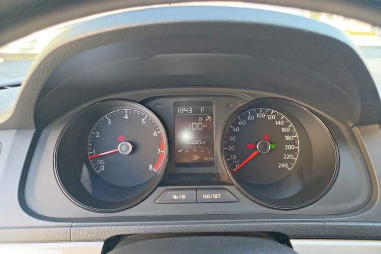 Used Volkswagen Lavida 2019 Lavida Start 1.5L Automatic Trendy Version China VI Standard Instrument Cluster