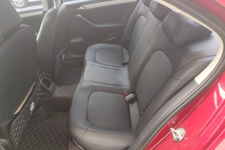 Used Volkswagen Jetta 2015 1.6L Automatic Comfort Model