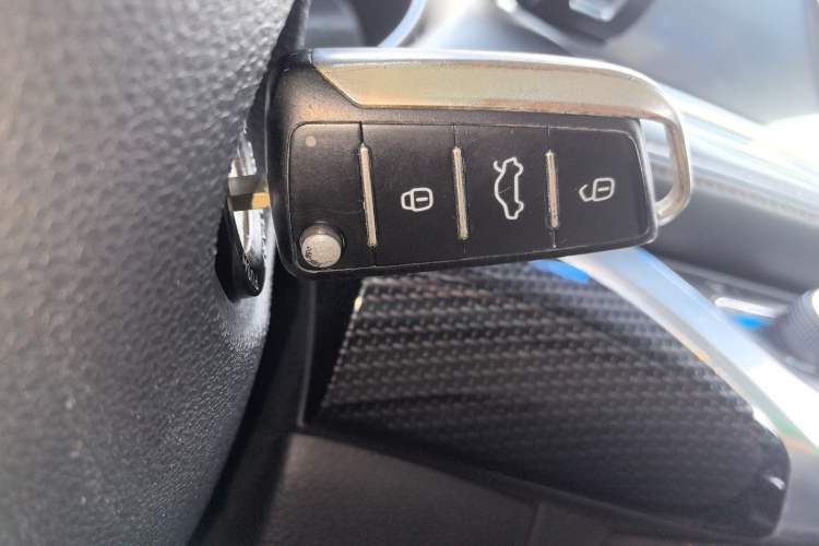 Used JAC Refine S3 2018 Custom Edition 1.5L Manual Luxury Model