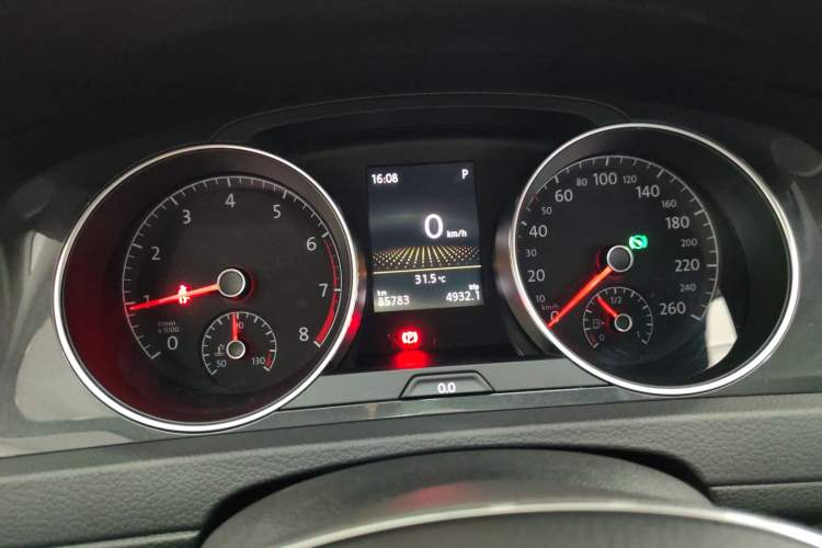 Used Volkswagen Golf 2019 1.8TSI Travel Edition
