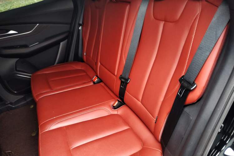 Used FORTHING T5 EVO 2021 1.5TD DCT Starry Edition
