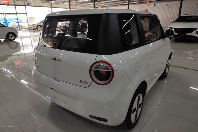 Used CHANGAN NEVO Lumin 2026 Model Treasure Edition 205km Passionate Beige Ningde Exterior 5