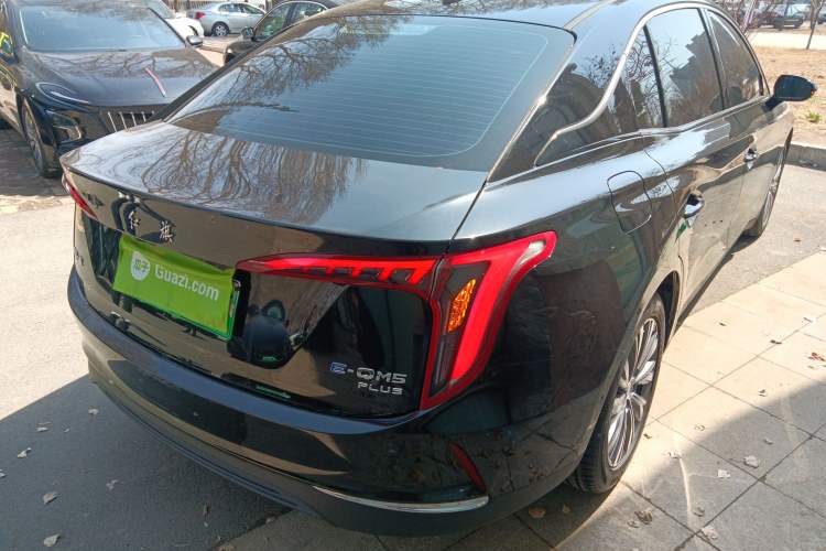 Used Hongqi E-QM5 2024 610 km PLUS Rear Right 45 Deg