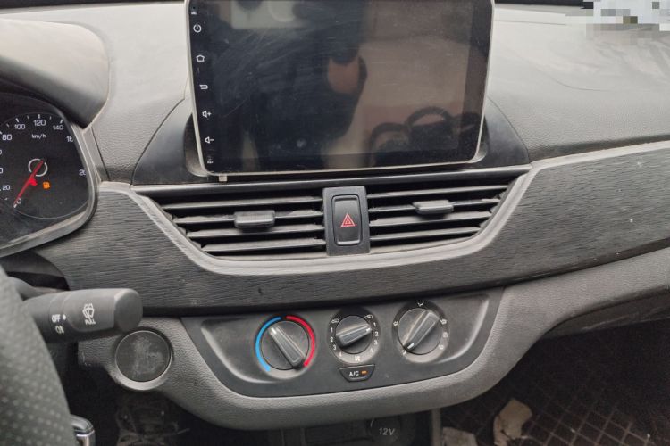 Used Baojun 310W 2020 1.5L Automatic Enjoyment Version China VI Emission Standard