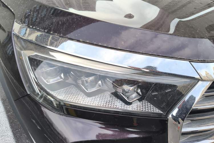 Used JETOUR X90 PLUS 2021 1.5T Manual "Yangfang" 5-Seater Right Front Headlight