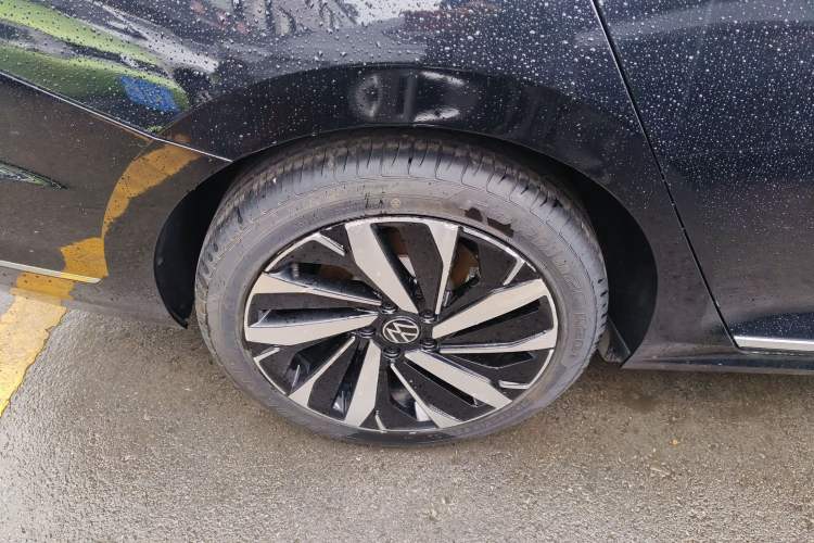 Used Volkswagen Passat 2024 380TSI Elite Edition