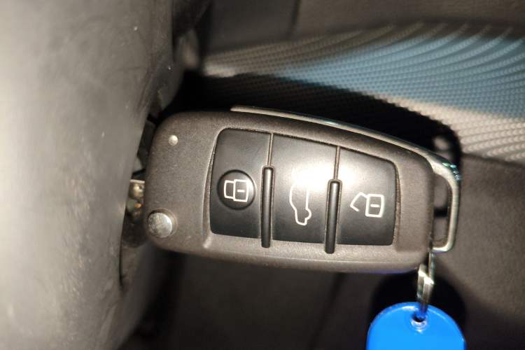 Used Audi Q2L 2018 35 TFSI Launch Exclusive Edition China VI
