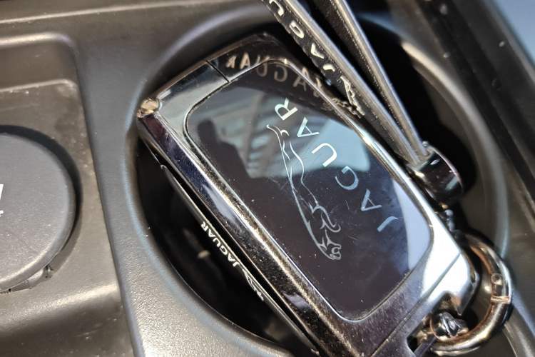 Used Jaguar XEL 2020 2.0T 200 PS R-DYNAMIC S Advanced Sport Edition
