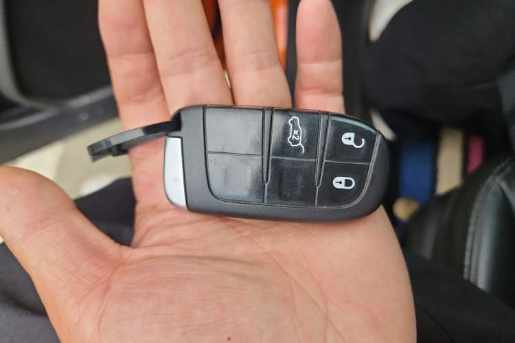 Used Jeep Renegade 2019 220T Automatic Elite Edition Vehicle Key