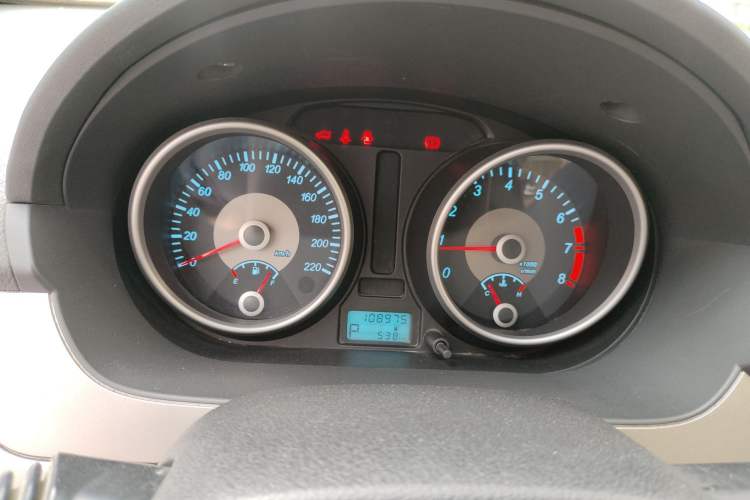 Used Buick Excelle 2013 1.5L Automatic Classic Model
