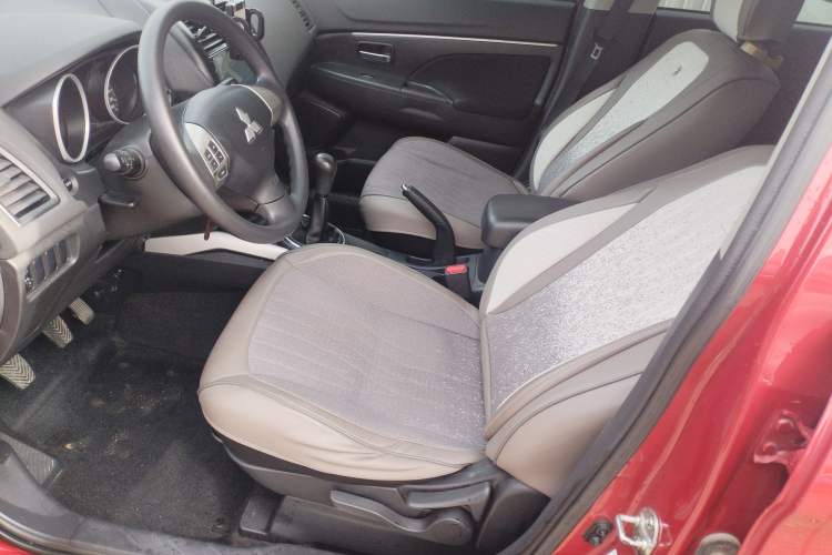 Used Mitsubishi ASX 2013 2.0L Manual Two-Wheel Drive Comfort Edition Left Front Seat