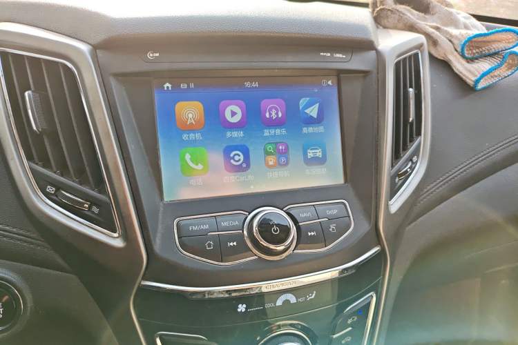 Used CHANGAN CS35 2017 1.6L Manual Luxury Model
