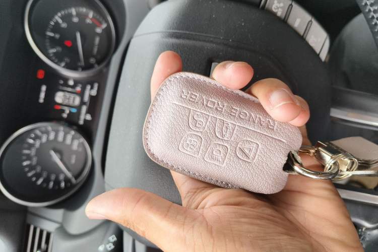 Used Land Rover Range Evoque 2014 2.0T 5-Door Luxury Edition