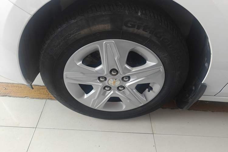 Used Chevrolet Cavalier 2019 320 Automatic Enjoyment with Sunroof