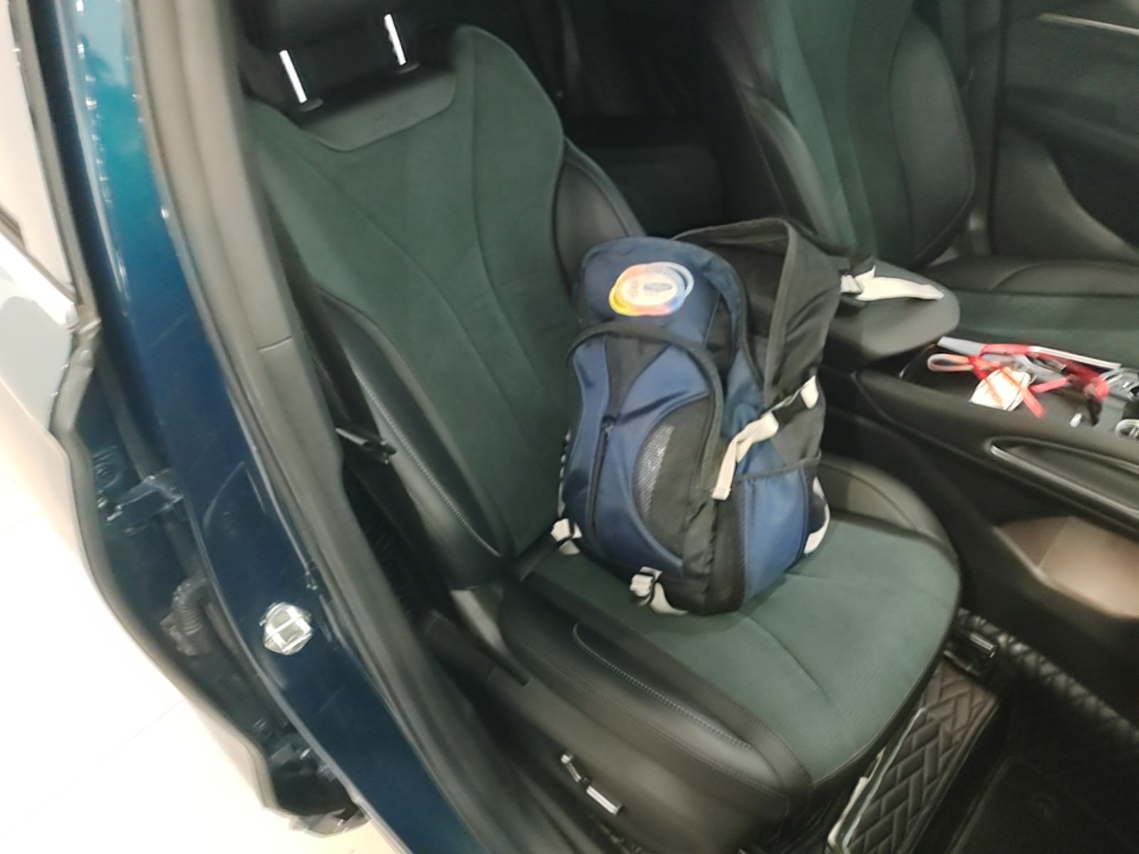 Geely Auto Monjaro L 2021 2.0TD DCT EVO Two-Wheel Drive Smart Luxury Version — снимка 19