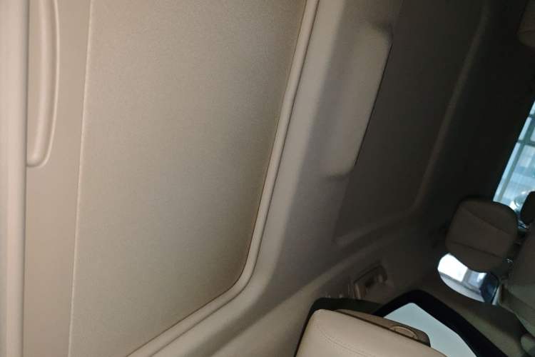 Used Buick GL8 2023 ES Lu Zun Deluxe Model