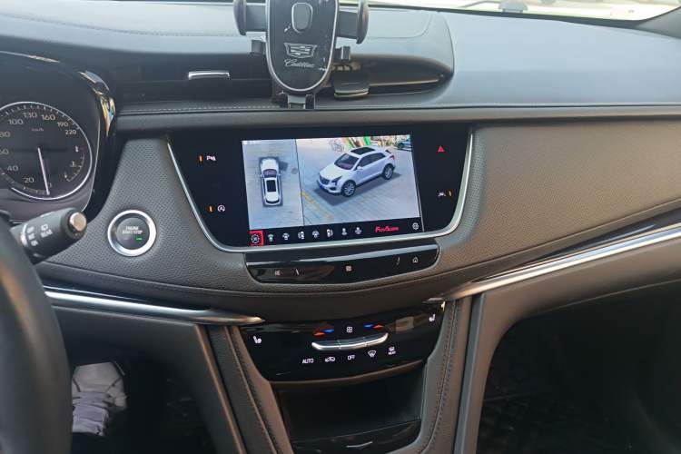 Used Cadillac XT6 2020 28T Six-Seater All-Wheel-Drive Fashion Edition Audio And AC Panel