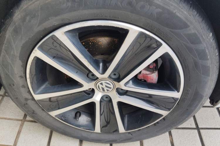 Used Volkswagen Polo 2014 1.6L Automatic Comfort Edition