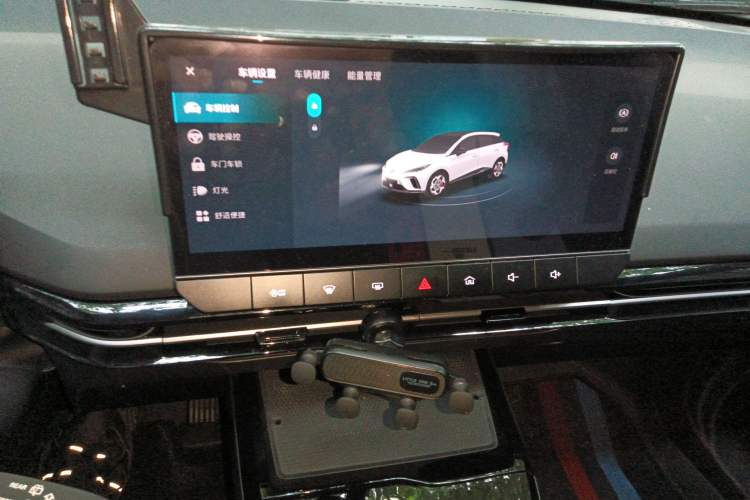 Used MG 4 EV 2023 415 km Range Sea-Faring Champion Edition
