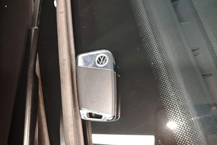 Used Volkswagen Magotan 2023 2 Million Units Commemorative Edition 330TSI DSG Luxury Version