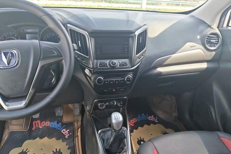 Used CHANGAN CS15 2016 1.5L Manual Fashion Edition
