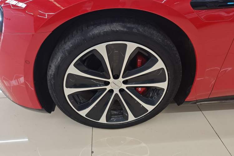 Used Hima Luxeed S7 2025 785 km Ultra