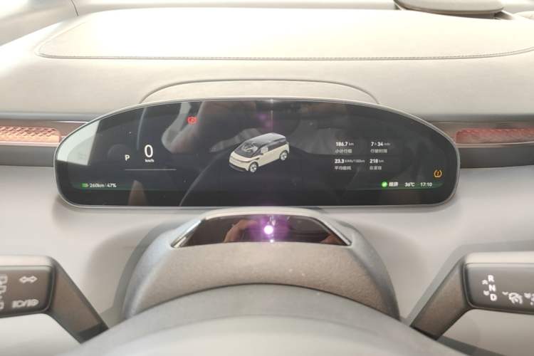 Used Zeekr MIX 2025 Intelligent Driving Version