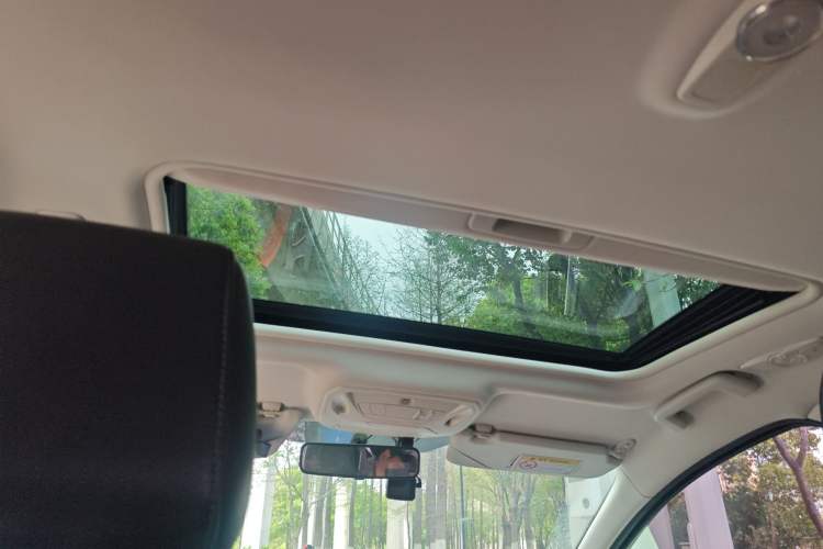 Used Ford Focus 2017 Hatchback EcoBoost 125 Manual – Ultra-Performance Style SmartDrive Edition