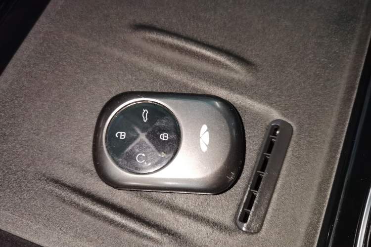 Used Chery Fengyun T9 2024 120 Long-Range Comfort Version 5 Seats Lithium Iron Phosphate