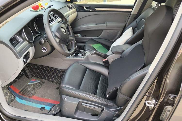 Used Skoda Superb 2013 1.4TSI DSG Sport Edition
