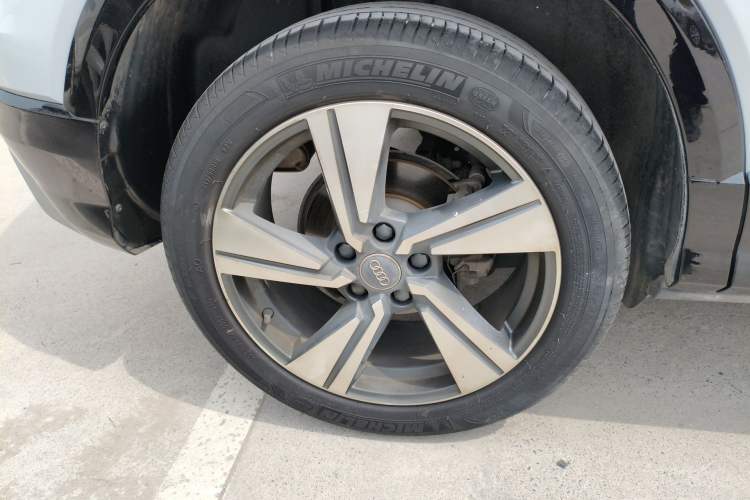 Used Audi Q2L 2018 35 TFSI Launch Exclusive Edition China VI
