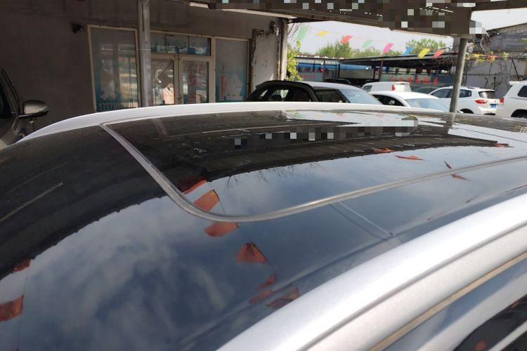 Used Haval H6 2024 1.5T Two-Wheel-Drive Classic Edition Roof