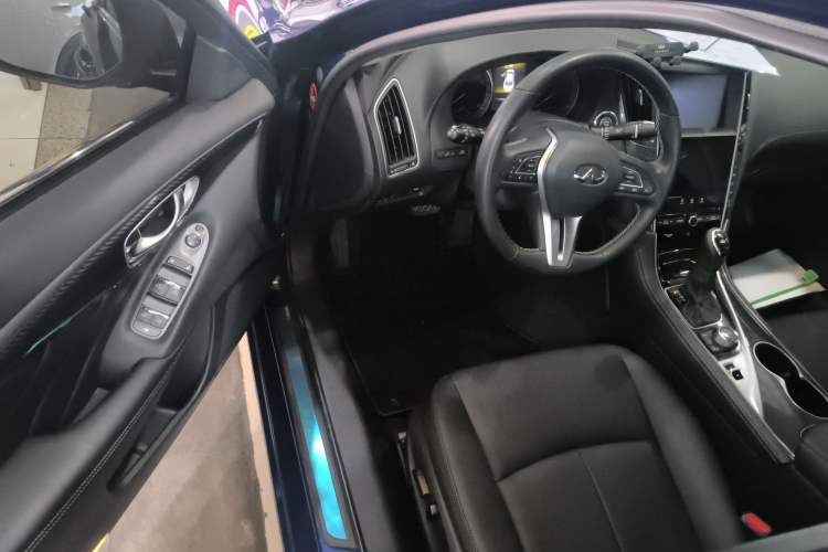 Used Infiniti Q50L 2018 2.0T Comfort Edition China VI Standard Driver Seat