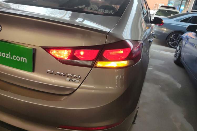 Used Hyundai Elantra (6th Generation / Lingdong) 2016 1.6L Automatic ZhiXuan – Elite Version Right Rear Taillight