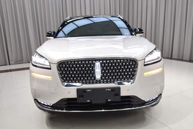 Used Lincoln Corsair 2022 2.0T Two-Wheel Drive Luxury Edition Front