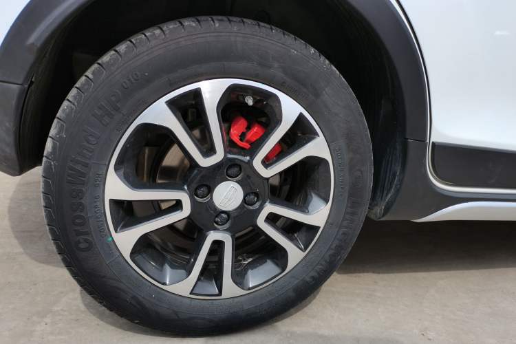 Used Geely Auto Vision X3 2017 1.5L Automatic Luxury Model Right Rear Wheel Hub