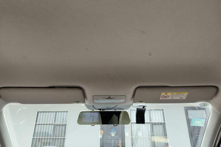 Used Volkswagen Jetta 2017 1.4L Manual Fashion Edition
